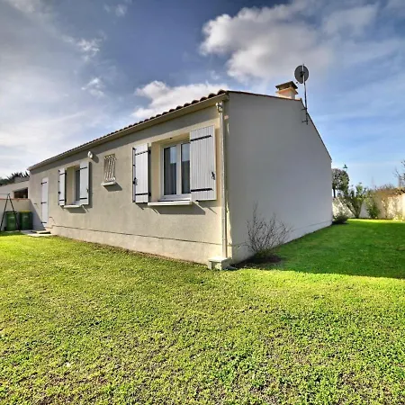 Holiday Les Lauriers Roses By Interhome Dolus d'Oléron